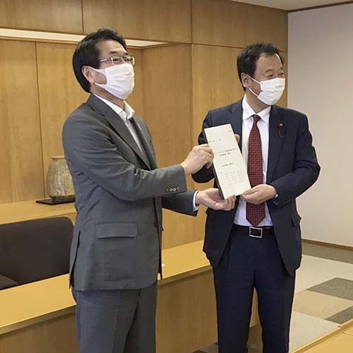 5/28 新型コロナウィルス感染対策に関する緊急要望・提言を中原市長へ