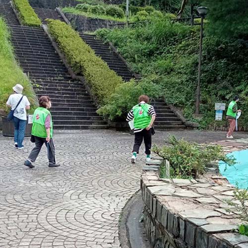 9/3㈯　新津たばこ税増収対策協議会の皆様と美化活動を行いました。