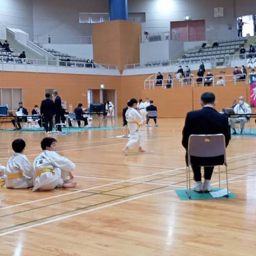 11/13㈰　第41回少林寺拳法新潟県大会と第26回全国高等学校少林寺拳法選抜大会新潟県予選会が開催されました。