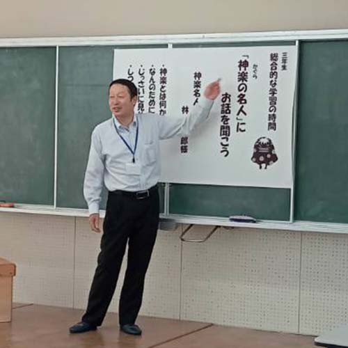 7/7㈮　結小より、3年生の総合的な学習に講話者としてお招きいただきました。