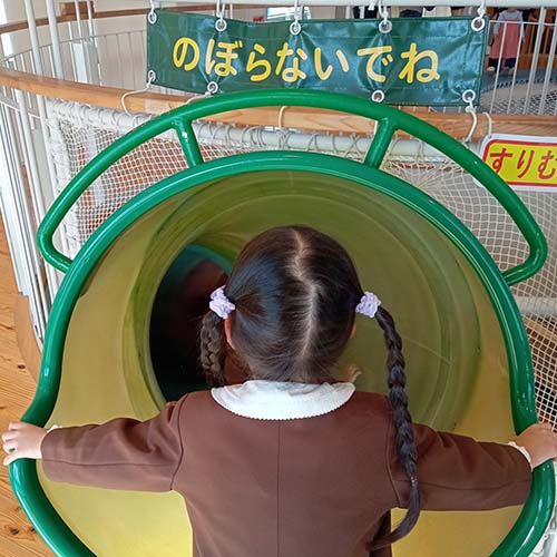 2025/11/29㈯　「新潟市こども創造センター」のネット遊具リニューアルセレモニーに出席